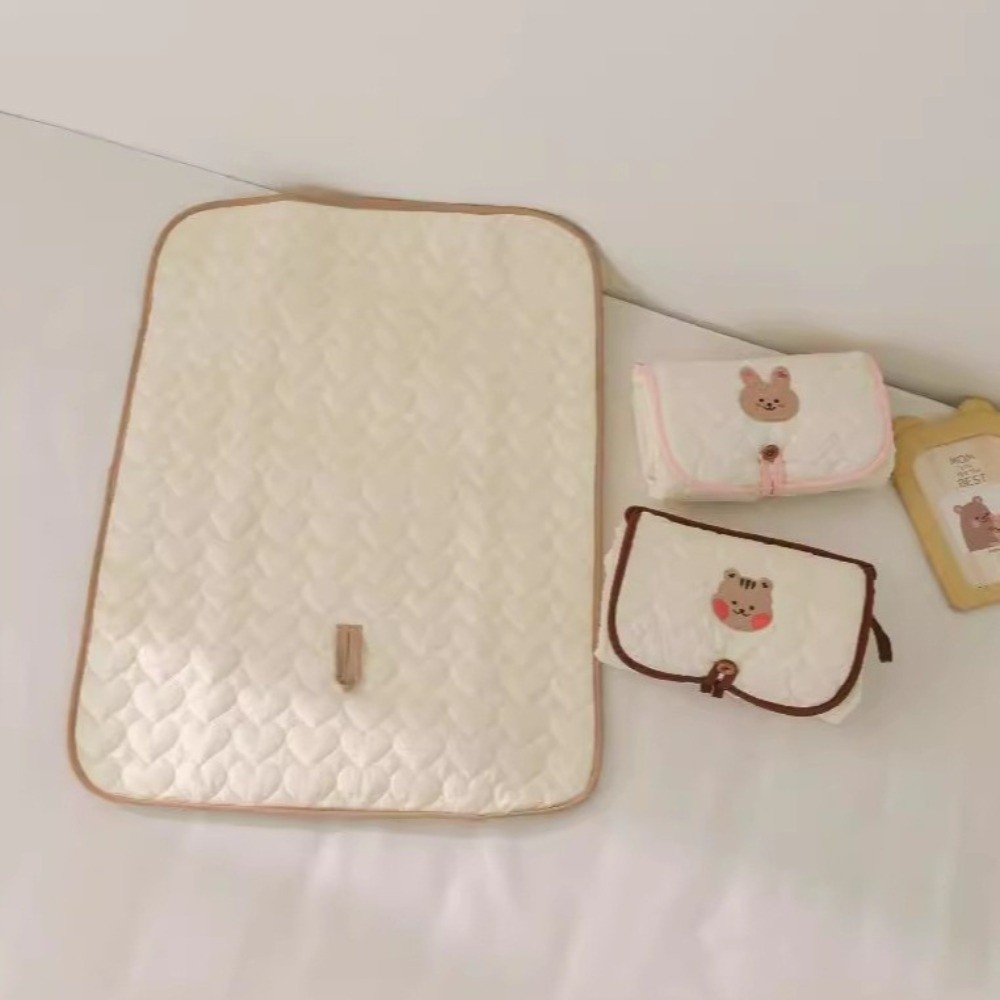 Alas Ganti Popok Lipat Baru Po - Diaper Changing Mat ulasan dan harga