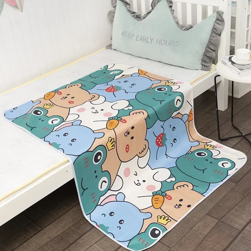 Alas Urin Kartun Baru Lahir Al - Diaper Changing Mat ulasan dan harga