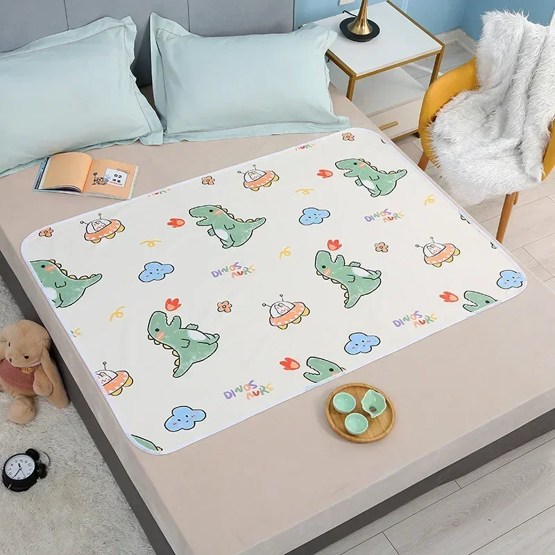 Alas Urin Kartun Baru Lahir Al - Diaper Changing Mat ulasan dan harga